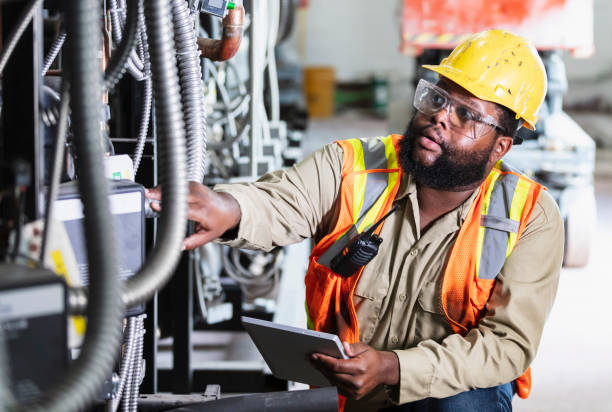  Wauregan, CT Electrician Pros